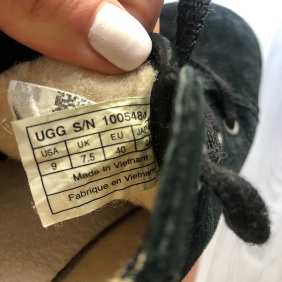 UGG shoes / sneakers - Picture 4 of 4